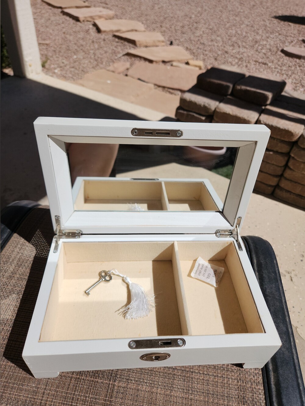 T.J.Maxx White Jewelry Keepsake Box with Mirror